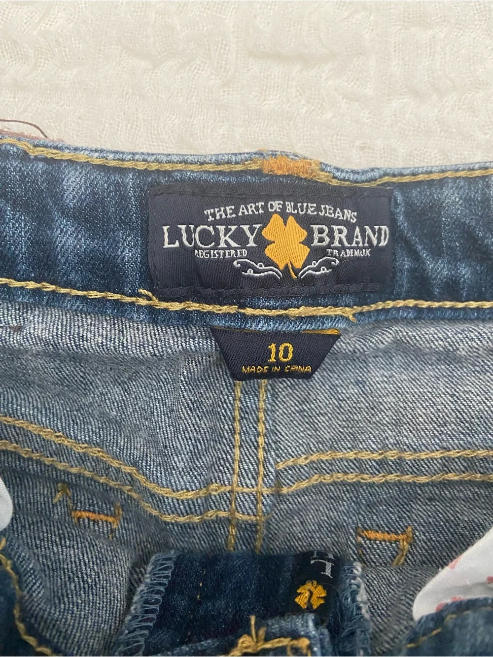 LUCKY BRAND GIRLS JEANS SIZE 10
